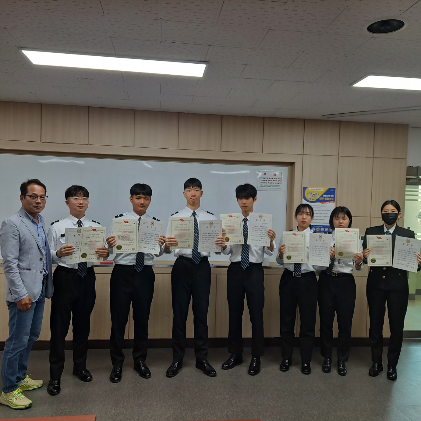 KakaoTalk_20240517_125625806_01.jpg