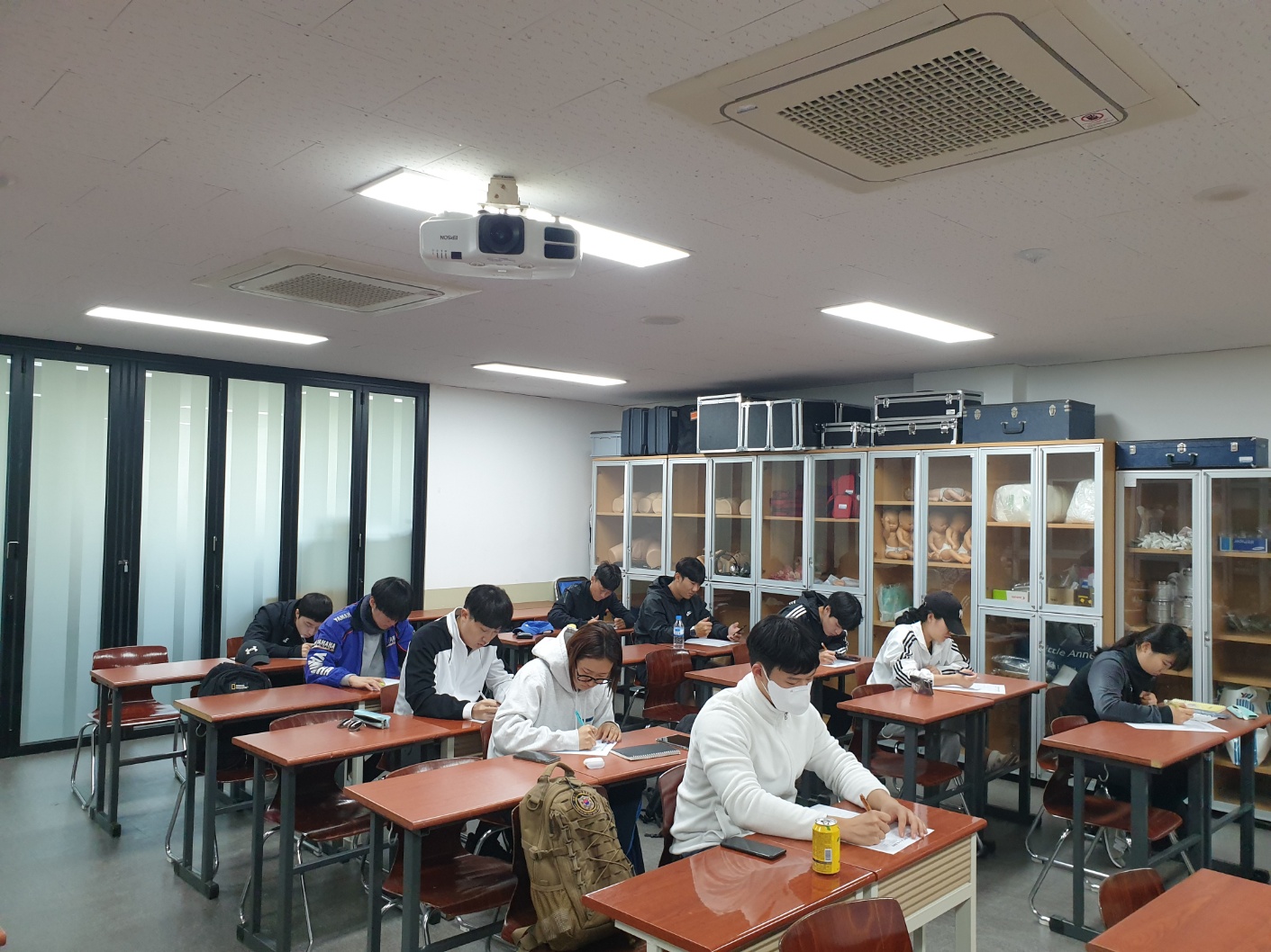 KakaoTalk_20231020_165221948_01.jpg