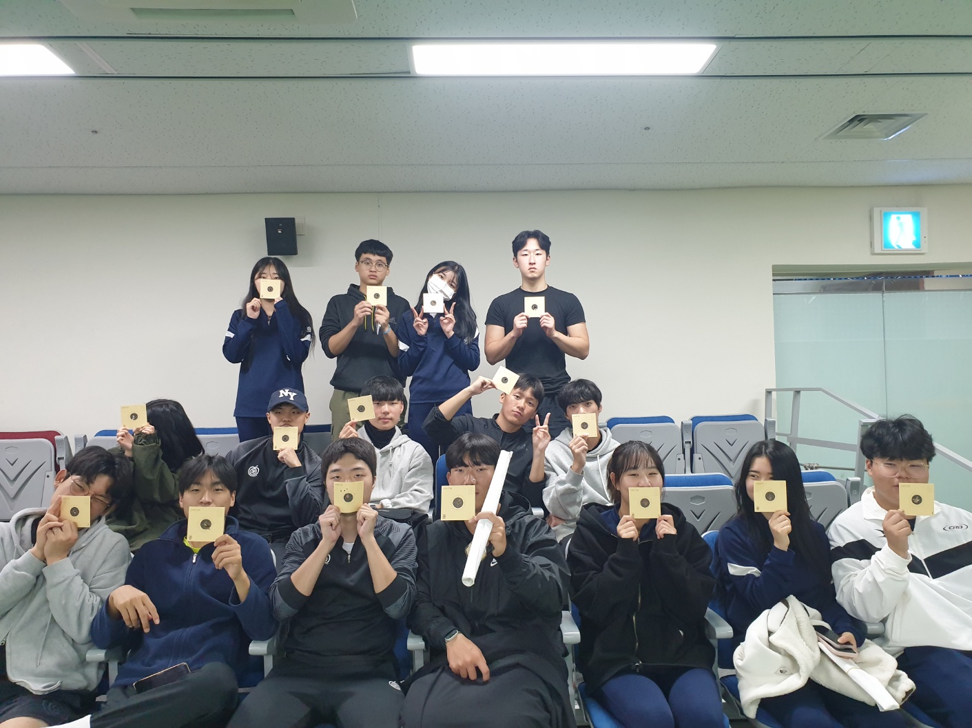 KakaoTalk_20231102_165003323_01.jpg