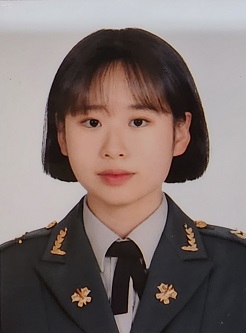 정민주 하사 사진111.jpg