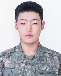하충헌 하사 1.jpg